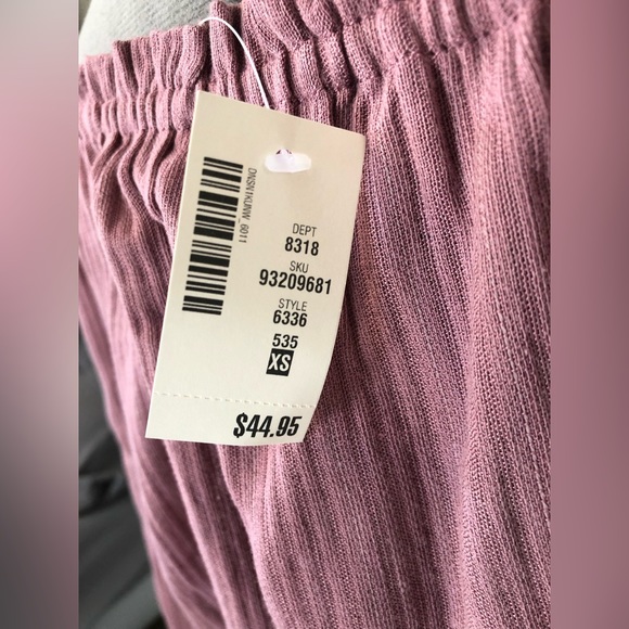 NWT Aeropostale Mauve Billow Sleeve Blouse - Picture 8 of 9